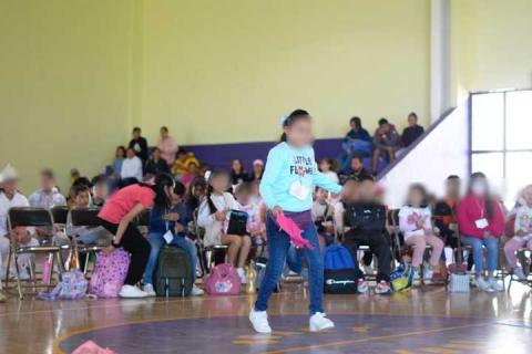 Inician con gran entusiasmo las actividades del curso de verano “Construyendo Sueños” en Tetla imagen 12