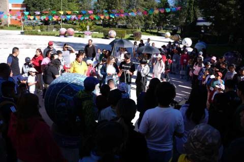 Inician con gran entusiasmo las actividades del curso de verano “Construyendo Sueños” en Tetla imagen 23
