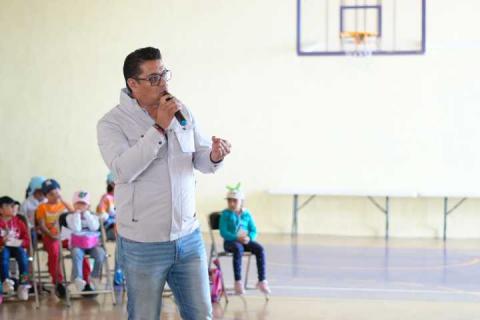 Inician con gran entusiasmo las actividades del curso de verano “Construyendo Sueños” en Tetla imagen 1