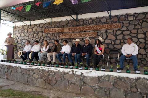 Se inaugura con gran éxito la Expo Ganadera 2025 en Huamantla imagen 6