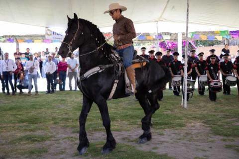 Se inaugura con gran éxito la Expo Ganadera 2025 en Huamantla imagen 2