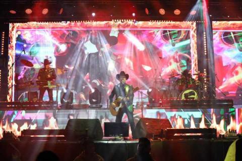 ¡Una noche épica con Los Tucanes de Tijuana en Huamantla! imagen 4