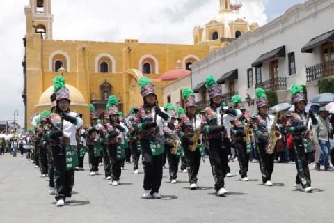 Huamantla celebra con orgullo el Desfile del Arte Efímero y de la Dalia 2025 imagen 7