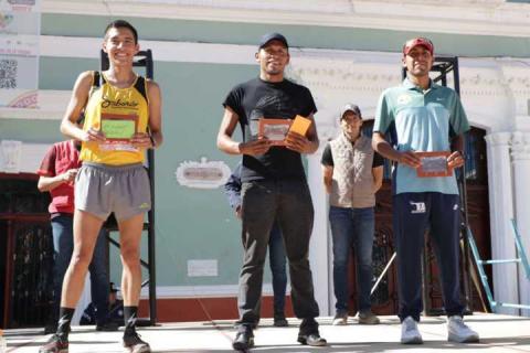 Huamantla se llena de alegría y emoción con la Carrera de Colores 2025 imagen 1