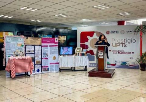 Estudiantes de ingeniería financiera de la UPTX presentan proyectos ante líderes empresariales imagen 3