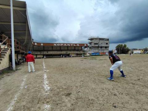 Presenta en Contla los avances del proyecto del nuevo "Centro Deportivo y Cultural Xopantla" imagen 7
