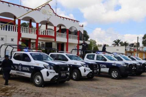 Alcalde de Tepetitla refuerza seguridad pública con dos unidades nuevas imagen 1