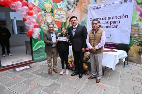 Ixtacuixtla fortalece acceso a la educación con la apertura del Centro de Atención para Becas Bienestar imagen 2