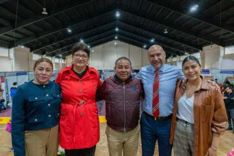 Javier Rivera impulsa a las juventudes con la Feria Nacional del Empleo 2025 en Apizaco imagen 2