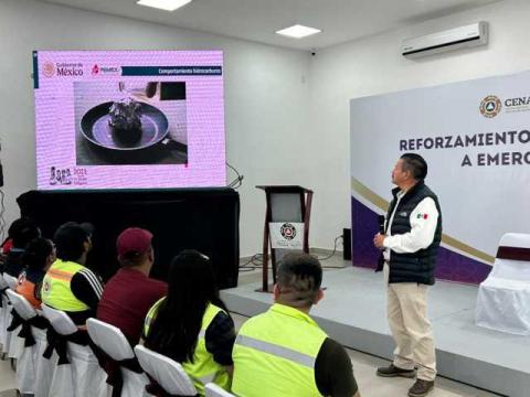 Capacitan a elementos de seguridad y protección civil municipales en manejo de riesgos por hidrocarburos imagen 3