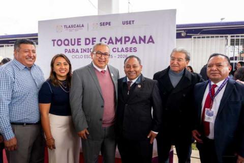 Javier Rivera Bonilla reafirma su compromiso con la educación y la niñez apizaquense imagen 2
