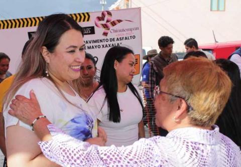Blanca Angulo arranca obras en calles de Tlalcuapan y Xaxala imagen 1