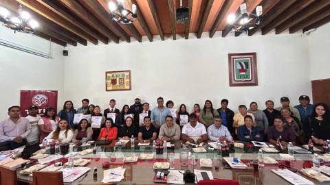 Giovani Montiel entrega el Premio Municipal de la Juventud “Juventudes Talentosas” imagen 16