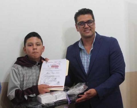 Giovani Montiel entrega el Premio Municipal de la Juventud “Juventudes Talentosas” imagen 4