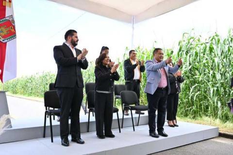 Inauguran carretera Alpotzonga–Espíritu Santo en Ixtacuixtla imagen 5