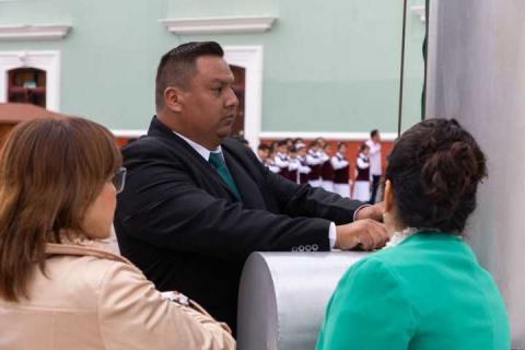 Secundaria Técnica No. 26 y el Pueblo Ignacio Zaragoza encabezan ceremonia de honores a los símbolos patrios en Huamantla imagen 3