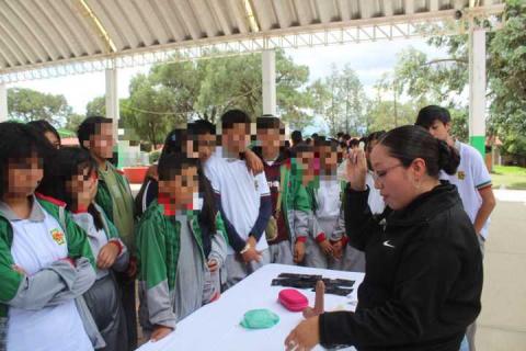 Gobierno de Tetla impulsa la prevención del embarazo en adolescentes con feria informativa para estudiantes imagen 9