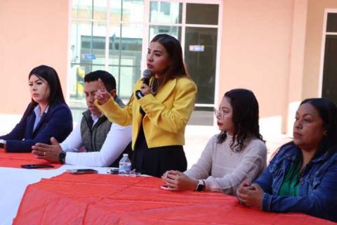 Gobierno de Contla impulsa sostenibilidad y ahorro familiar con entrega de tinacos y calentadores solares imagen 1