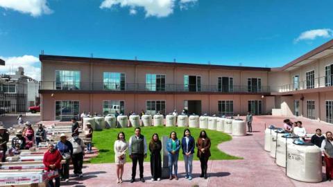 Gobierno de Contla impulsa sostenibilidad y ahorro familiar con entrega de tinacos y calentadores solares imagen 13