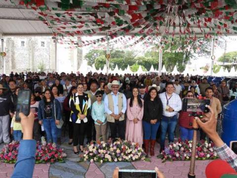 En Yauhquemehcan, David Vega Terrazas entrega 230 tinacos a familias imagen 4