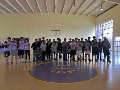 Presidente municipal de Tetla brinda la bienvenida oficial a la Liga Municipal de Basquetbol imagen 1