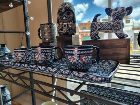 El tianguis artesanal del sarape en Contla para los "San Miguelitos" arrancó con todo imagen 16