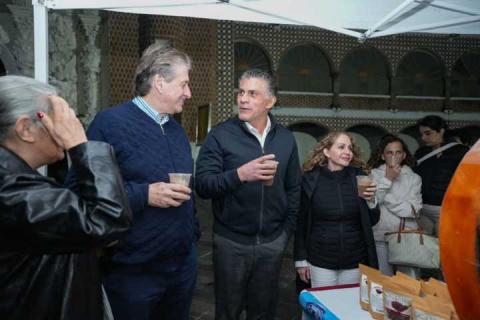 Ante invitados alcalde Alfonso Sánchez muestra bellezas históricas y culturales de Tlaxcala imagen 2