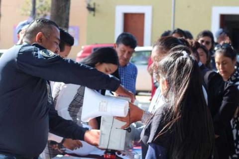Fortalecen seguridad ciudadana en Tetla con entrega de alarmas a Comités Vecinales del Programa “Vecino Vigilante (Comités de Paz)” imagen 4
