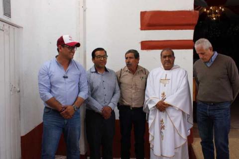 El Gobierno Municipal de Tetla contribuye a la construcción del reloj de la iglesia de San Bartolomé Matlalohcan imagen 3