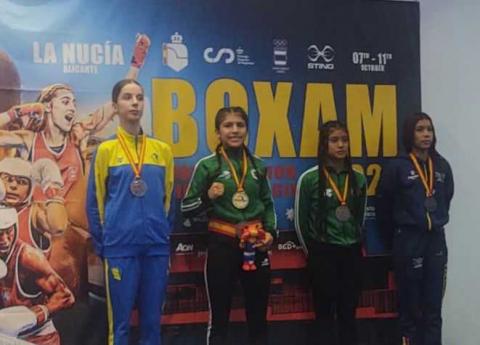 Alcalde de Tetla felicita a Aislinn Escárcega por ganar oro en Torneo BOXAM imagen 2