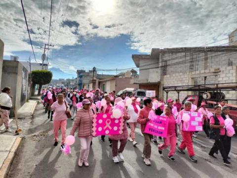 Todo un éxito la Rodada y Caminata Rosa en #Teolocholco imagen 2
