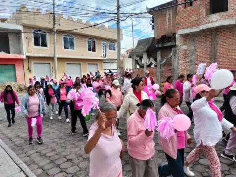 Todo un éxito la Rodada y Caminata Rosa en #Teolocholco imagen 6