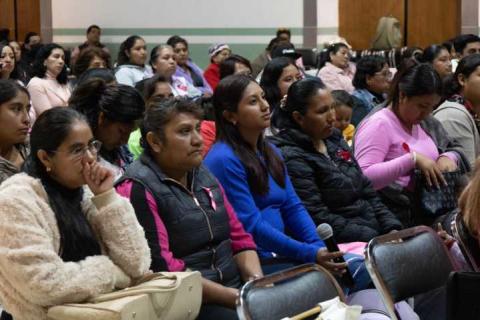 Huamantla conmemora el Día Mundial de la Lucha contra el Cáncer de Mama con actividades de concientización y esperanza imagen 13