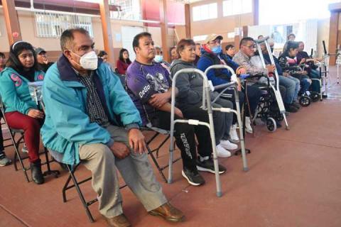 Impulsa Santa Cruz Tlaxcala la Inclusión con Entrega de Ayudas Funcionales imagen 4