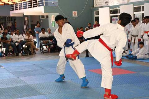 Tlaltelulco, anfitrión del Segundo Torneo Estatal de Karate por ADKT imagen 5