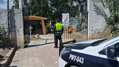 Yauhquemehcan implementa “Panteón Limpio, Panteón Seguro” imagen 2