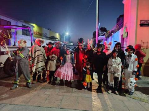 Contla revive sus raíces con el Desfile de Calaveras en el Festival de Día de Muertos Mictlán imagen 20