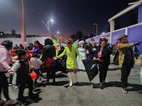 Contla revive sus raíces con el Desfile de Calaveras en el Festival de Día de Muertos Mictlán imagen 15