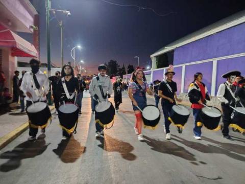 Contla revive sus raíces con el Desfile de Calaveras en el Festival de Día de Muertos Mictlán imagen 14