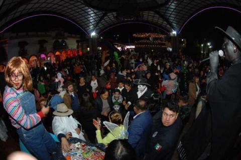Contla revive sus raíces con el Desfile de Calaveras en el Festival de Día de Muertos Mictlán imagen 21