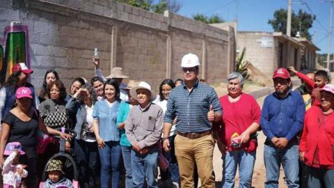 El Gobierno Municipal de Tetla de la Solidaridad continúa mejorando la infraestructura vial en San Francisco Atexcatzinco imagen 6