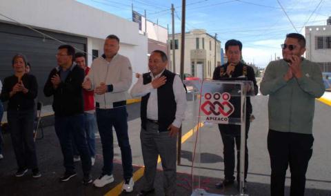 Javier Rivera entrega calle pavimentada en Santa Anita Huiloac con una inversión de 1.6 mdp imagen 2