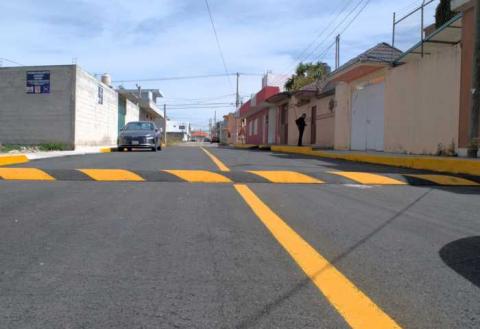 Javier Rivera entrega calle pavimentada en Santa Anita Huiloac con una inversión de 1.6 mdp imagen 1