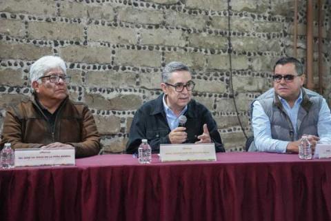 Gestiona Alfonso Sánchez foro sobre medidas de prevención de enfermedades en el ganado para miembros del AAMTLAX imagen 2