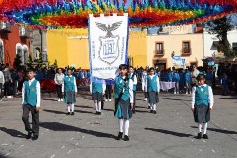 Huamantla conmemora del 115 Aniversario de la Revolución Mexicana con homenaje y desfile cívico imagen 23
