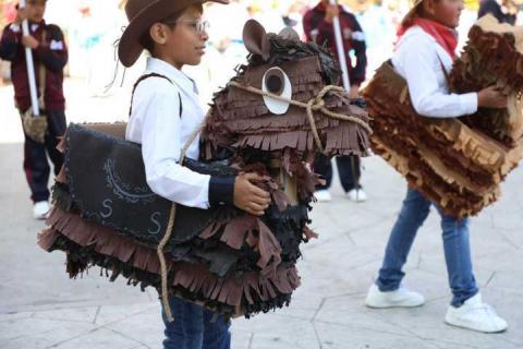 Huamantla conmemora del 115 Aniversario de la Revolución Mexicana con homenaje y desfile cívico imagen 9