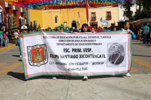Huamantla conmemora del 115 Aniversario de la Revolución Mexicana con homenaje y desfile cívico imagen 22