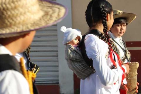 Contla de Juan Cuamatzi conmemora el 115 Aniversario de la Revolución Mexicana con desfile y acto cívico imagen 3