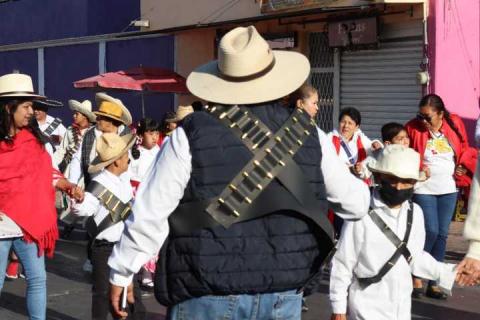 Contla de Juan Cuamatzi conmemora el 115 Aniversario de la Revolución Mexicana con desfile y acto cívico imagen 13