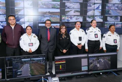 Inaugura Lorena Cuéllar C2 de Xicohtzinco; es el número 37 en el estado imagen 5